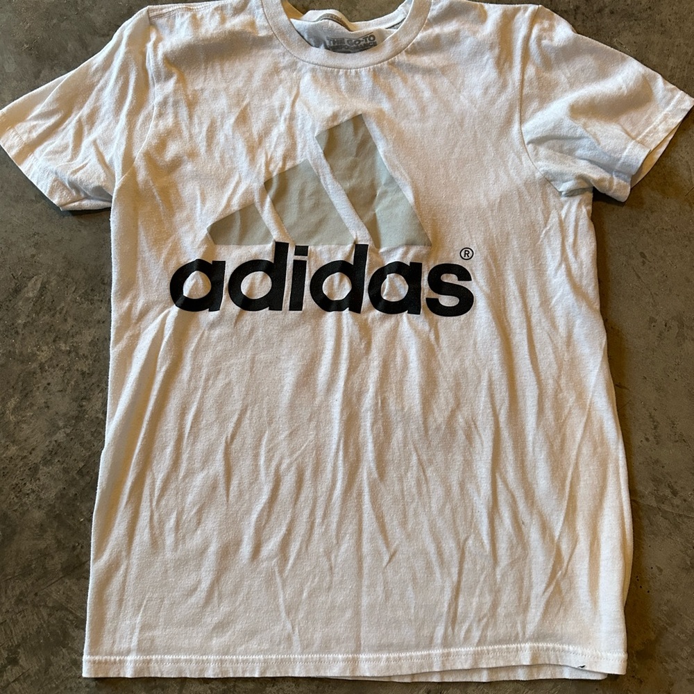 Adidas Tahoe adult sz small white